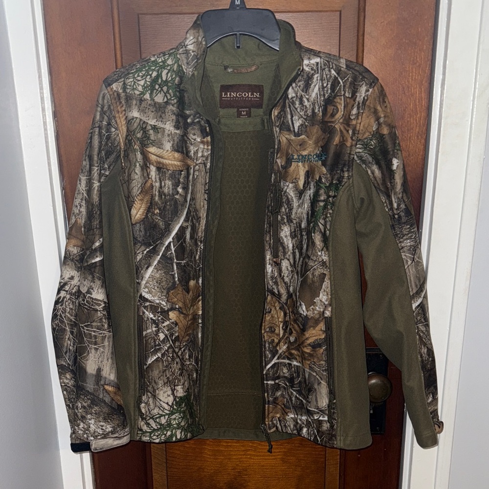 Women’s Lincoln Outfitters Soft Shell Jacket